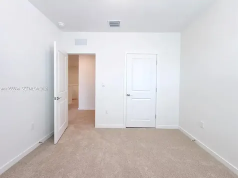184 NE 13th Terrace Homestead FL 33033