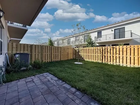 184 NE 13th Terrace Homestead FL 33033