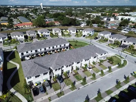184 NE 13th Terrace Homestead FL 33033