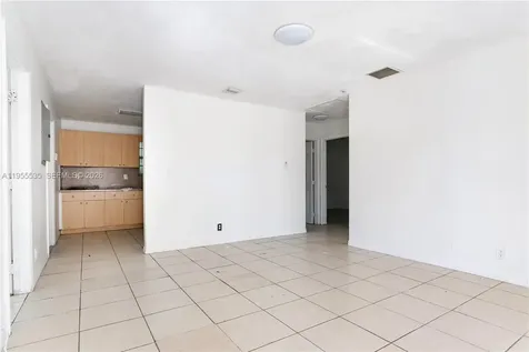 415 N 60th Way Hollywood FL 33024