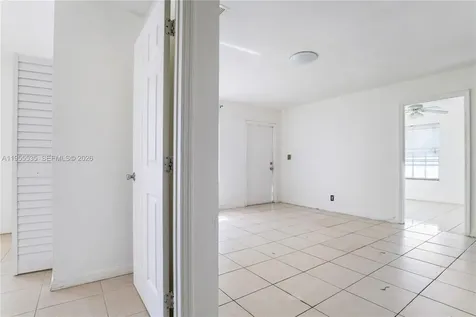 415 N 60th Way Hollywood FL 33024