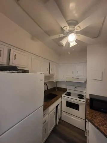 600 Layne Boulevard Hallandale Beach FL 33009