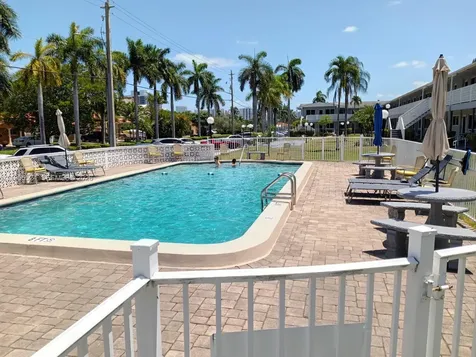 600 Layne Boulevard Hallandale Beach FL 33009