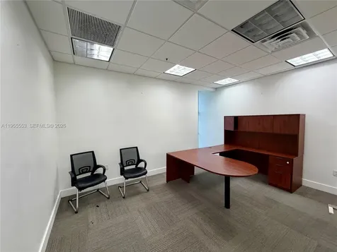 7500 NW 25th Street Miami FL 33122