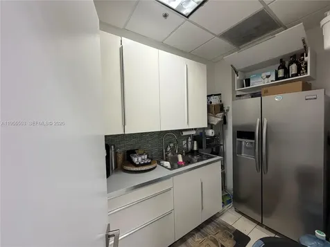 7500 NW 25th Street Miami FL 33122