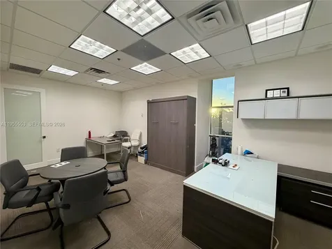 7500 NW 25th Street Miami FL 33122