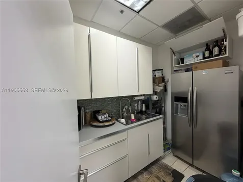 7500 NW 25th Street Miami FL 33122
