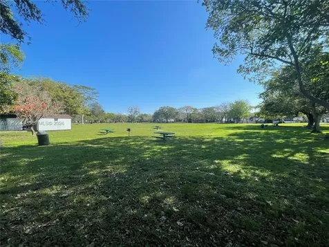 19897 NW 62nd Avenue Hialeah FL 33015