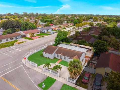 19897 NW 62nd Avenue Hialeah FL 33015