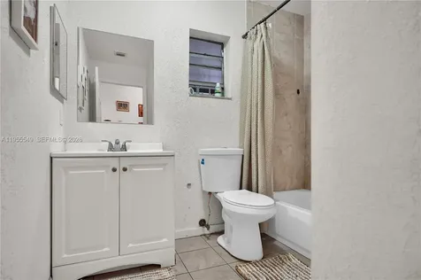 19897 NW 62nd Avenue Hialeah FL 33015
