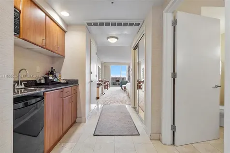 18001 Collins Avenue Sunny Isles Beach FL 33160