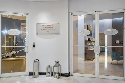 18001 Collins Avenue Sunny Isles Beach FL 33160