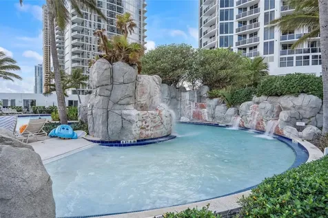 18001 Collins Avenue Sunny Isles Beach FL 33160