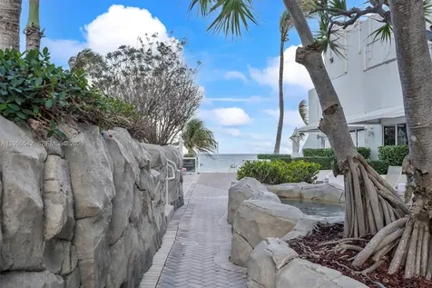 18001 Collins Avenue Sunny Isles Beach FL 33160