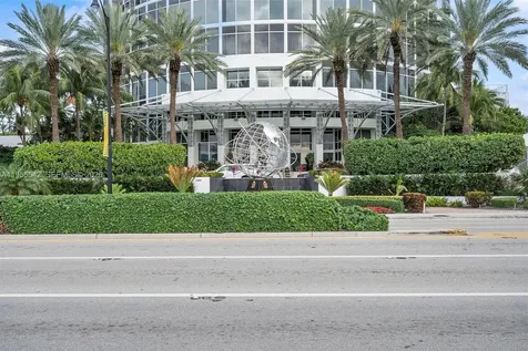 18001 Collins Avenue Sunny Isles Beach FL 33160