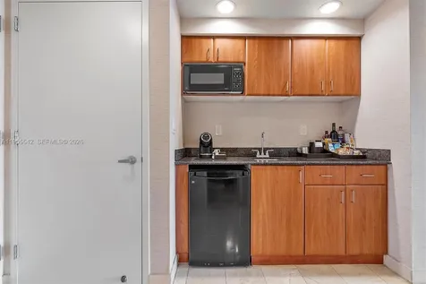 18001 Collins Avenue Sunny Isles Beach FL 33160