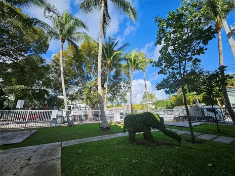 557 Michigan Avenue Miami Beach FL 33139