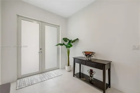 640 Colson Drive Key Largo FL 33037