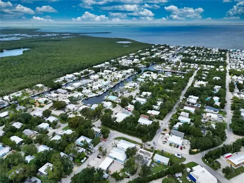 640 Colson Drive Key Largo FL 33037