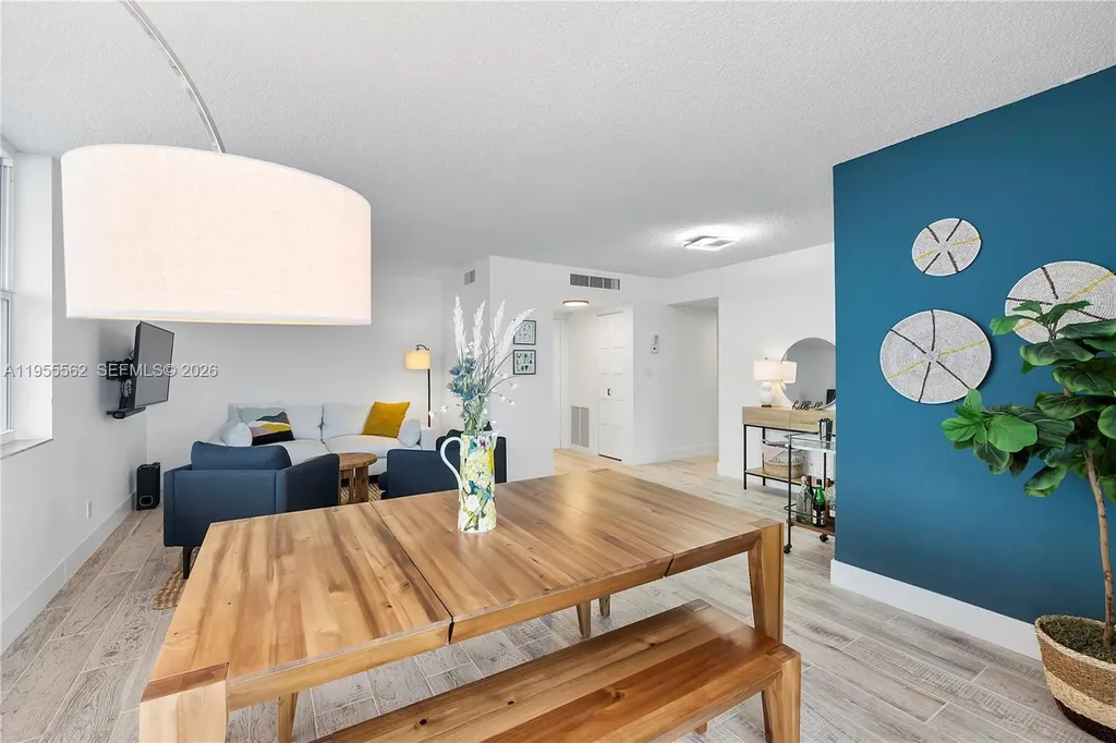 2639 N Riverside Drive Pompano Beach FL 33062