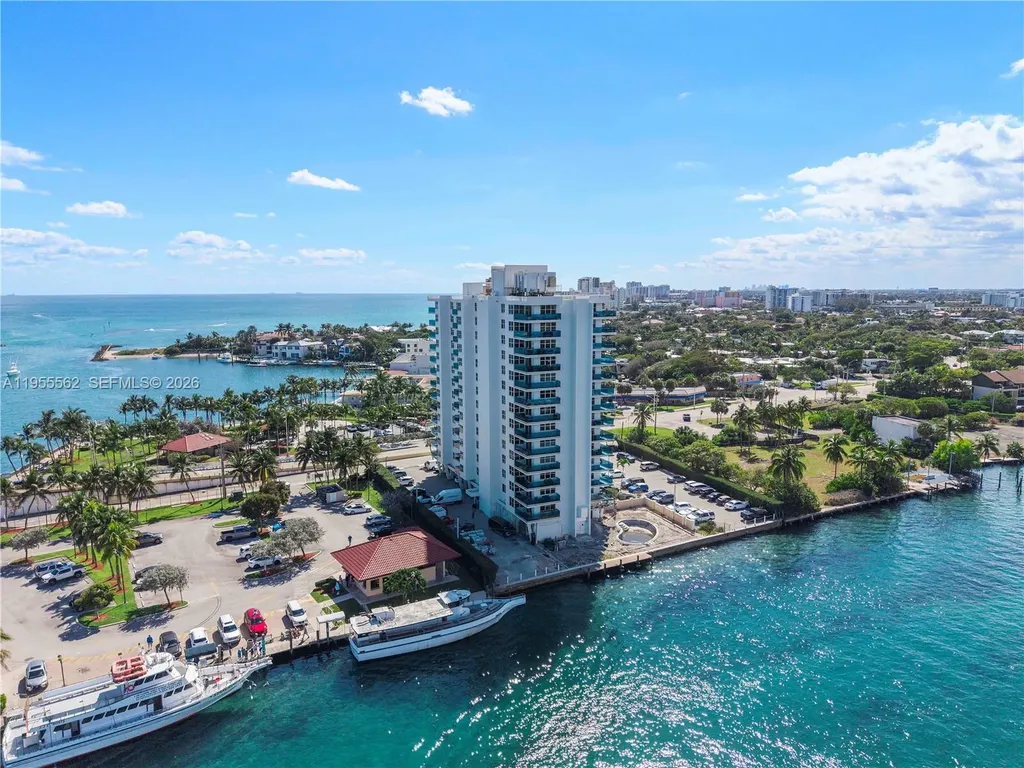 2639 N Riverside Drive Pompano Beach FL 33062