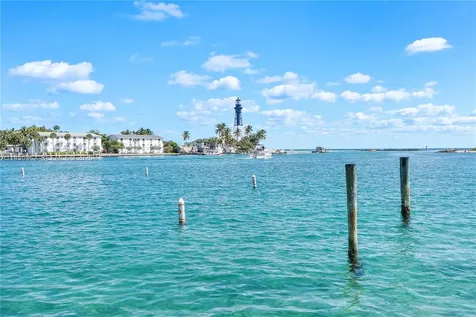 2639 N Riverside Drive Pompano Beach FL 33062