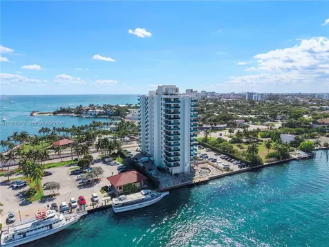 2639 N Riverside Drive Pompano Beach FL 33062