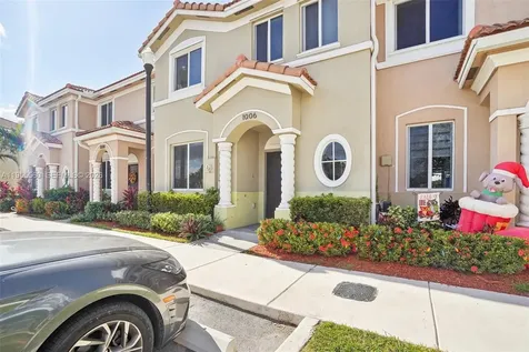1006 SE 23rd Avenue Homestead FL 33035