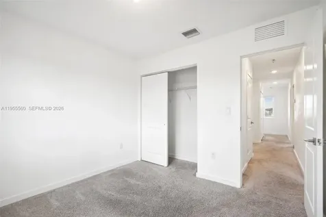1006 SE 23rd Avenue Homestead FL 33035