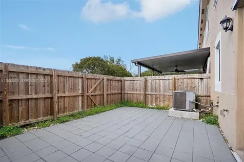 1006 SE 23rd Avenue Homestead FL 33035