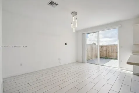 1006 SE 23rd Avenue Homestead FL 33035