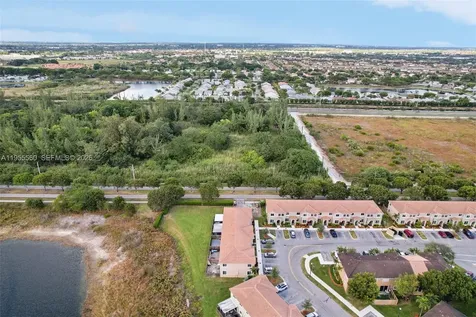 1006 SE 23rd Avenue Homestead FL 33035