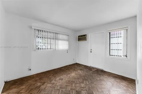 11401 SW 57th Street Miami FL 33173