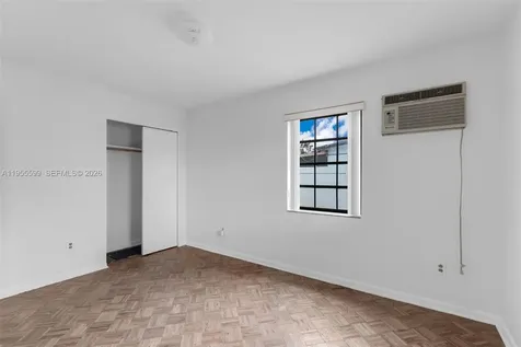 11401 SW 57th Street Miami FL 33173