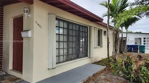 11401 SW 57th Street Miami FL 33173