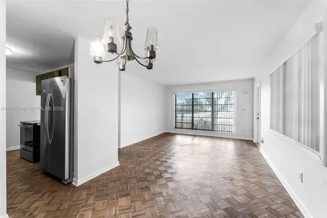 11401 SW 57th Street Miami FL 33173
