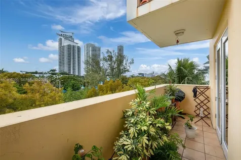 227 Michigan Avenue Miami Beach FL 33139