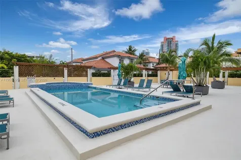 227 Michigan Avenue Miami Beach FL 33139