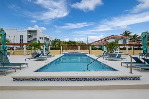 227 Michigan Avenue Miami Beach FL 33139