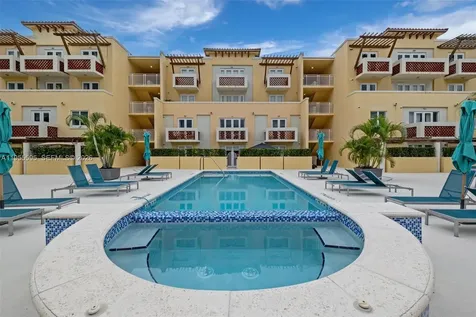 227 Michigan Avenue Miami Beach FL 33139