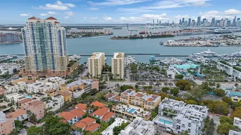227 Michigan Avenue Miami Beach FL 33139