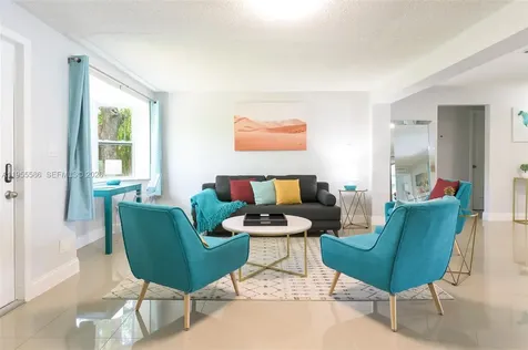80 NW 40th Street Oakland Park FL 33309