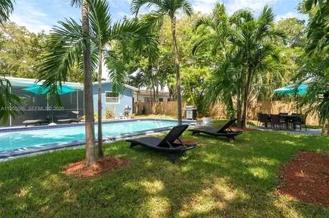 80 NW 40th Street Oakland Park FL 33309