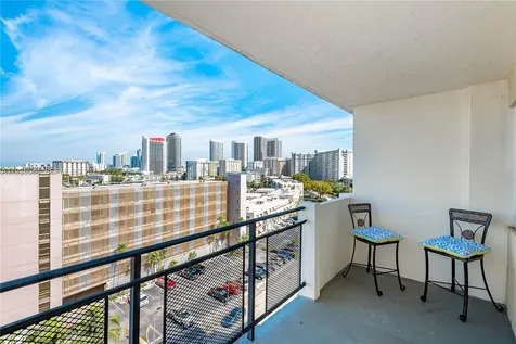 401 Golden Isles Drive Hallandale Beach FL 33009