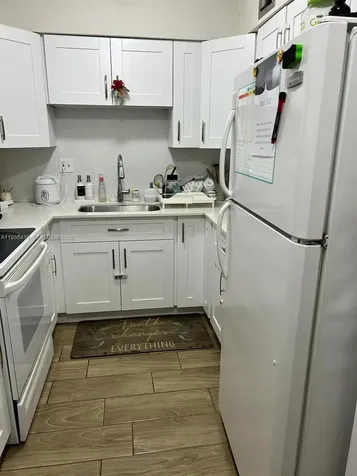 1560 W 46th Street Hialeah FL 33012