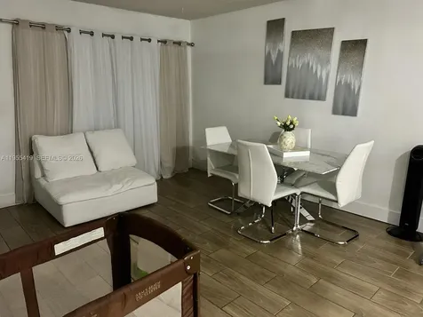 1560 W 46th Street Hialeah FL 33012