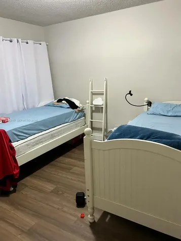 1560 W 46th Street Hialeah FL 33012