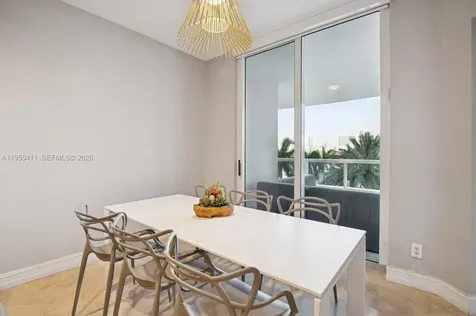 21200 Point Place Aventura FL 33180