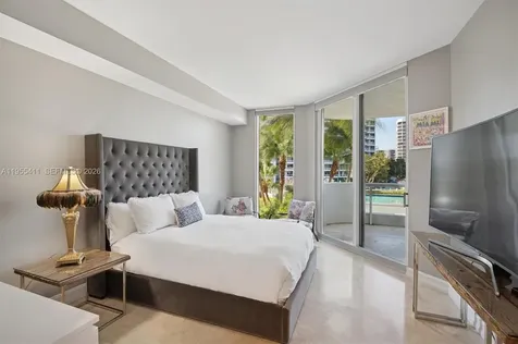 21200 Point Place Aventura FL 33180