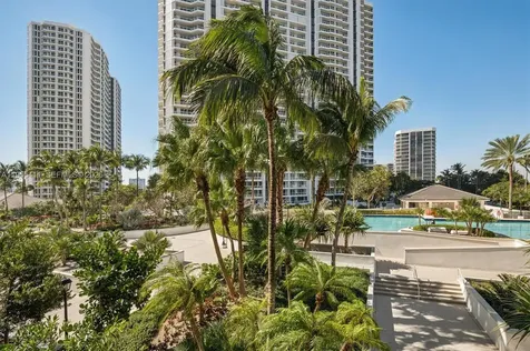 21200 Point Place Aventura FL 33180